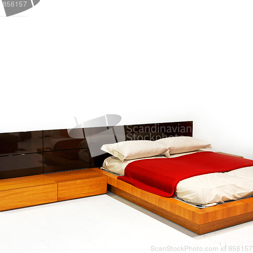 Image of White bedroom
