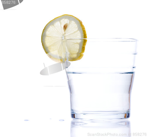 Image of Glass of lemonade