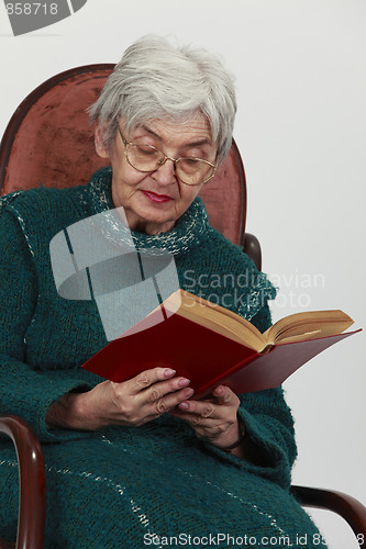 Image of Old woman reading
