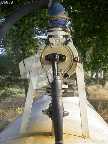 Image of petrol crank