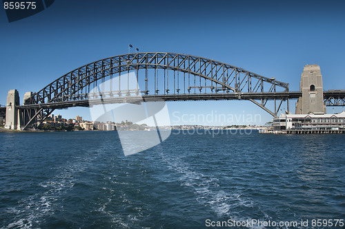 Image of Sydney Bay, August 2009