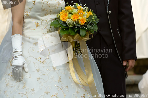 Image of Bride holding bouquet