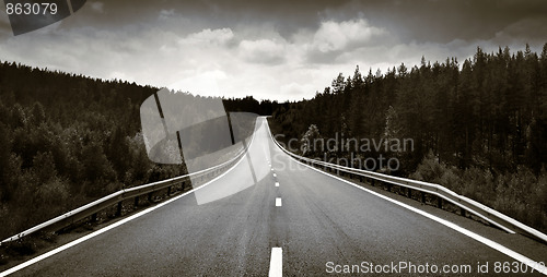 Image of Mountain road