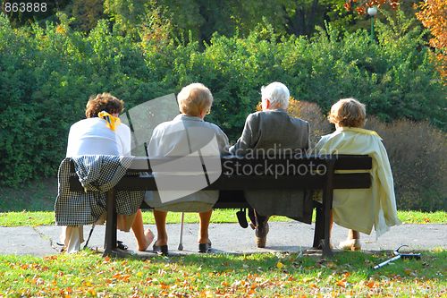 Image of Seniors relaxing