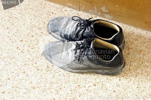 Image of used work shoes