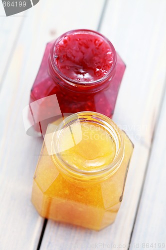 Image of orange and raspberry jam