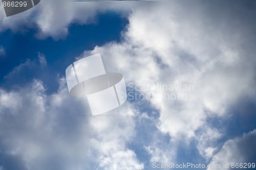 Image of sky covered with clouds