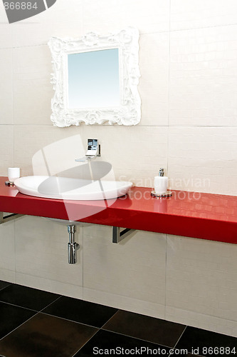 Image of Red bathroom