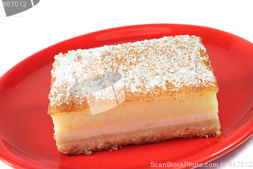 Image of custard-topped cheesecake-style speciality