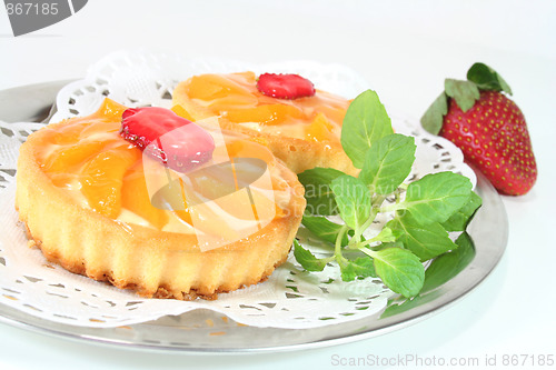 Image of Apricot tart with lemon balm