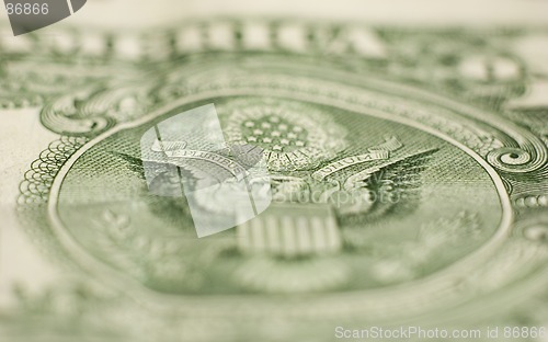 Image of US dollar note macro: E PLURIBUS UNUM (one of many)