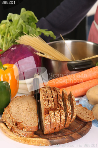 Image of vegetables and bread