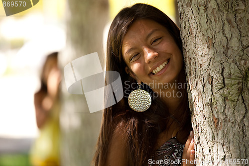 Image of Looking bewind a tree