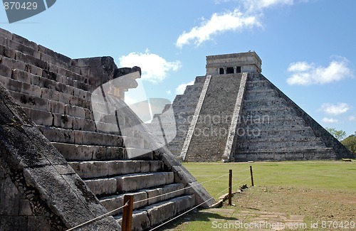 Image of Chichen Itza in Mexico