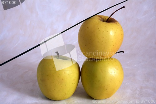 Image of Three apples
