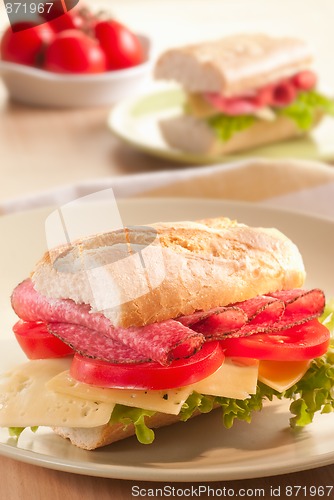 Image of baguette sandwich