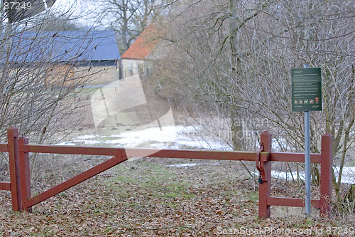 Image of Gate