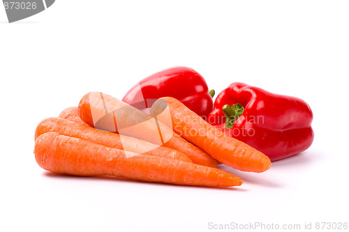 Image of carrots and red paprika 