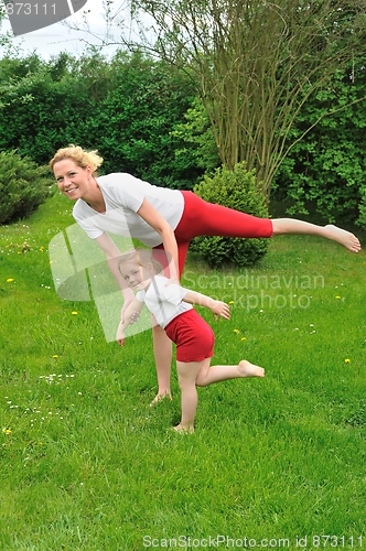 Image of Mother and daughter - training