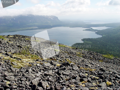 Image of mountain lake