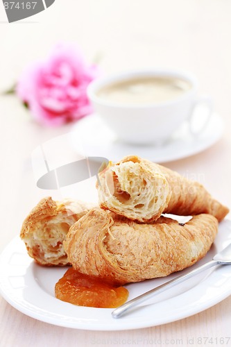 Image of butter croissant