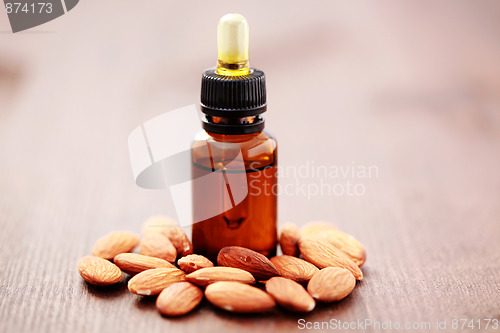 Image of almond oil