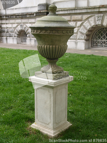 Image of Urn