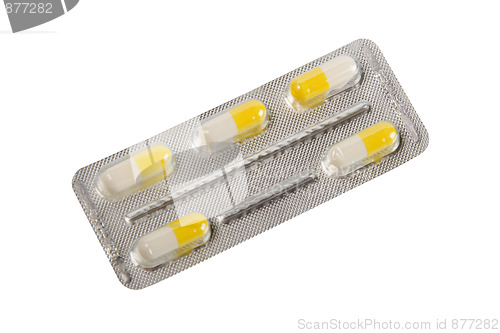 Image of Yellow-white pills in metallic blister.