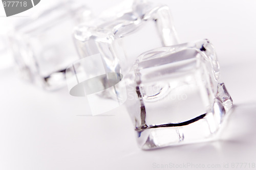 Image of ice cubes