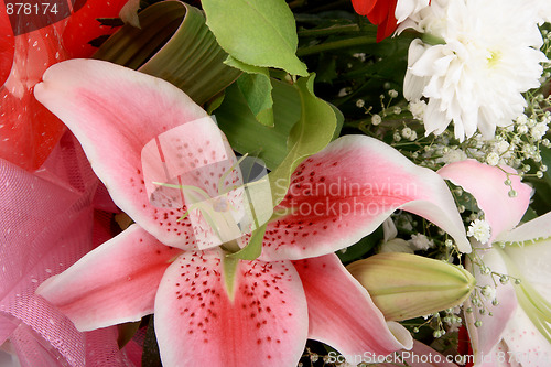 Image of Bouquet with pink lily