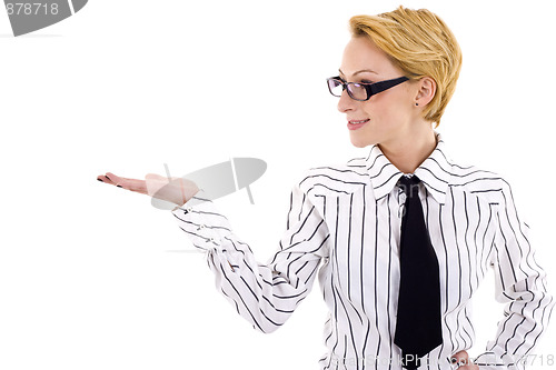Image of businesswoman presenting