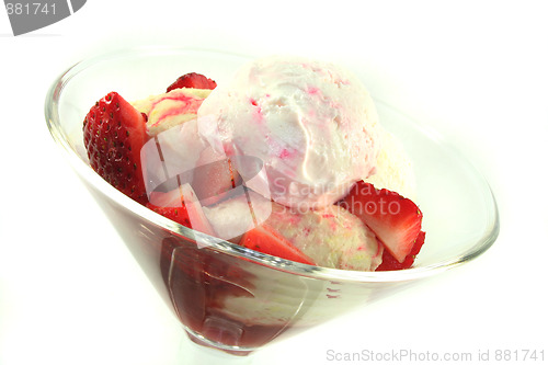 Image of Strawberry ice cream