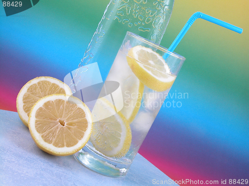 Image of gin and tonic