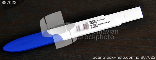 Image of Positive Pregnancy Test - GERMAN
