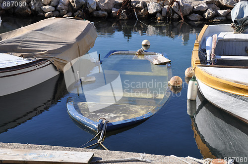 Image of Sinking fisherboat