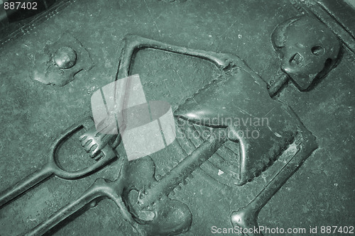 Image of Spooky gravestone