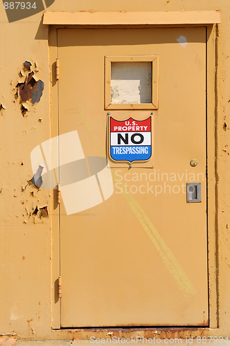 Image of U.S. Property No Trespassing