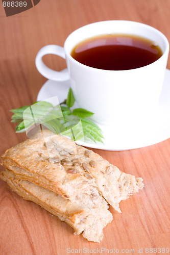 Image of black tea with herbs