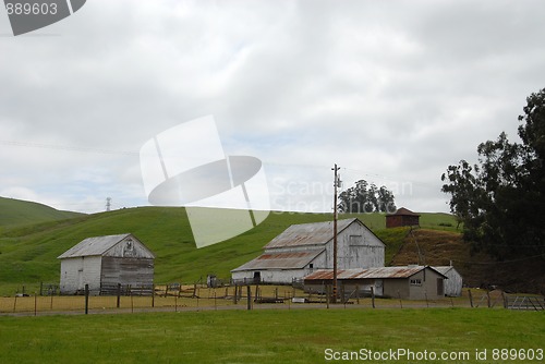 Image of Barn & shed
