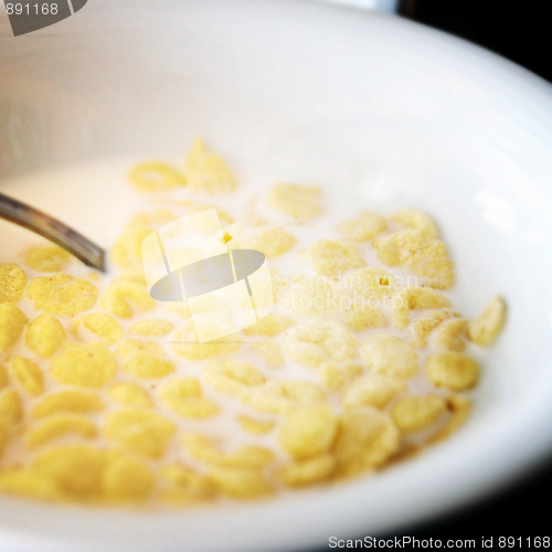 Image of Milk and cornflakes