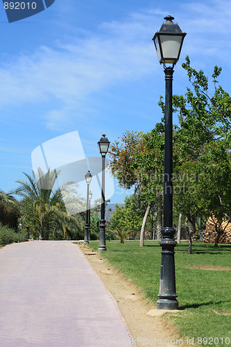 Image of Park Lane and Lamppost