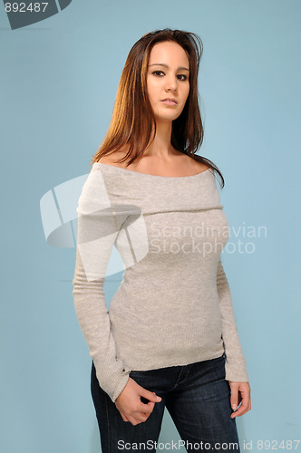 Image of Brunette