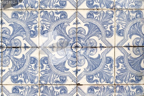 Image of Portuguese glazed tiles 040