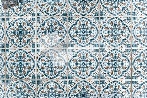 Image of Portuguese glazed tiles 086
