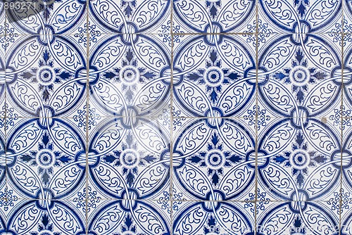 Image of Portuguese glazed tiles 094