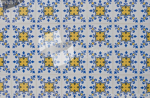 Image of Portuguese glazed tiles 106