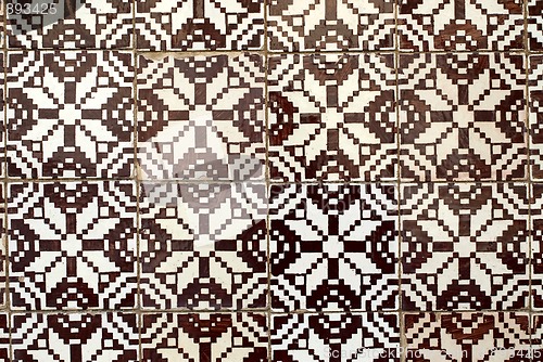 Image of Portuguese glazed tiles 018