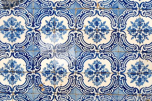 Image of Portuguese glazed tiles 047