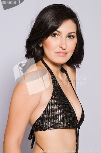 Image of Brunette