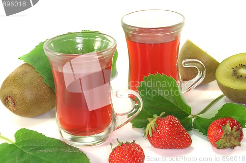 Image of strawberry-kiwi tea